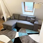 Renove 50m2 Avec Jardin Commun Et Parking Prive